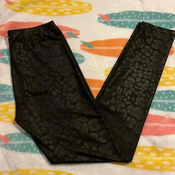 Zara Pants - Zara Leggings